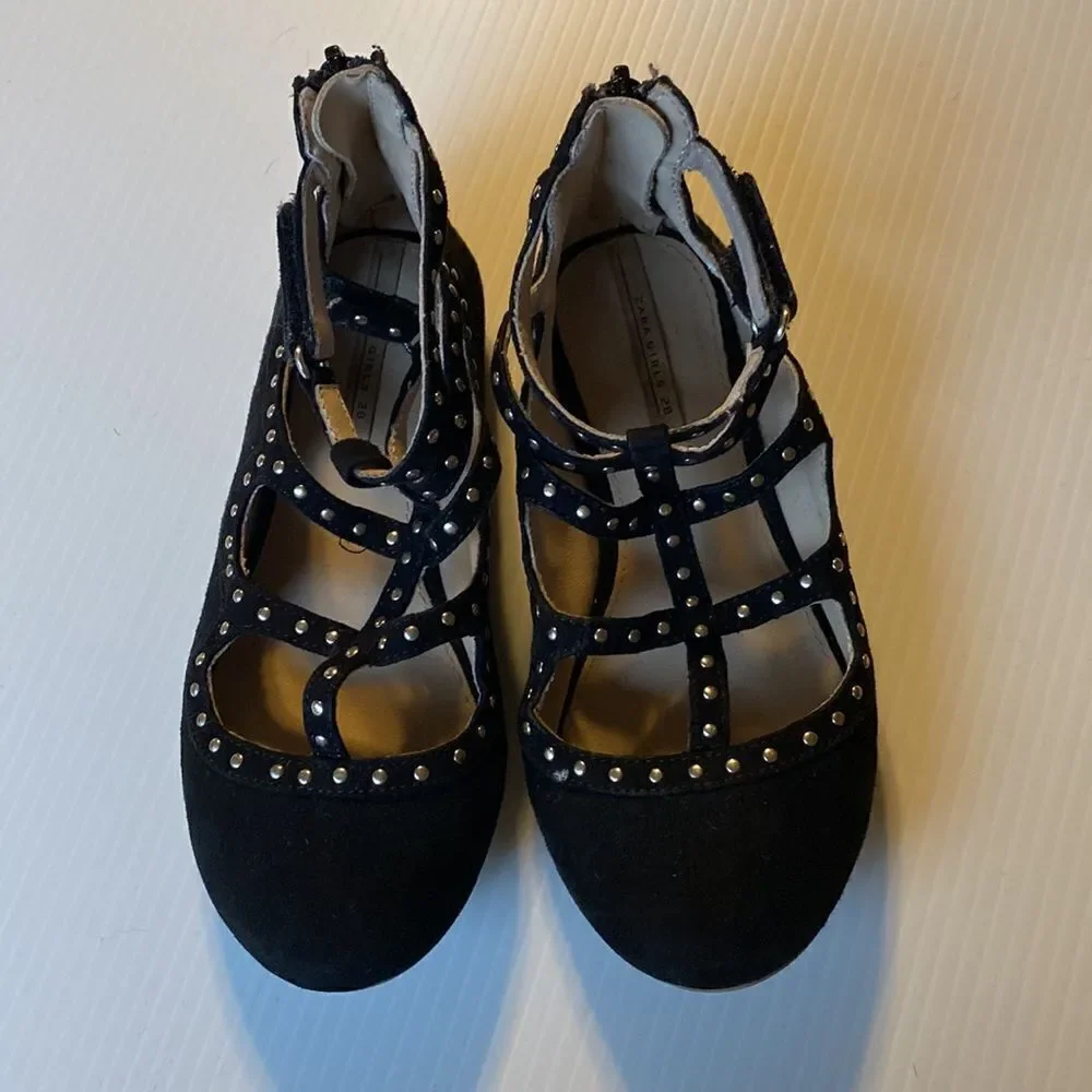 Zara Girls kids Black Cage Silver Stud faux suede Flats shoes -28/US 5